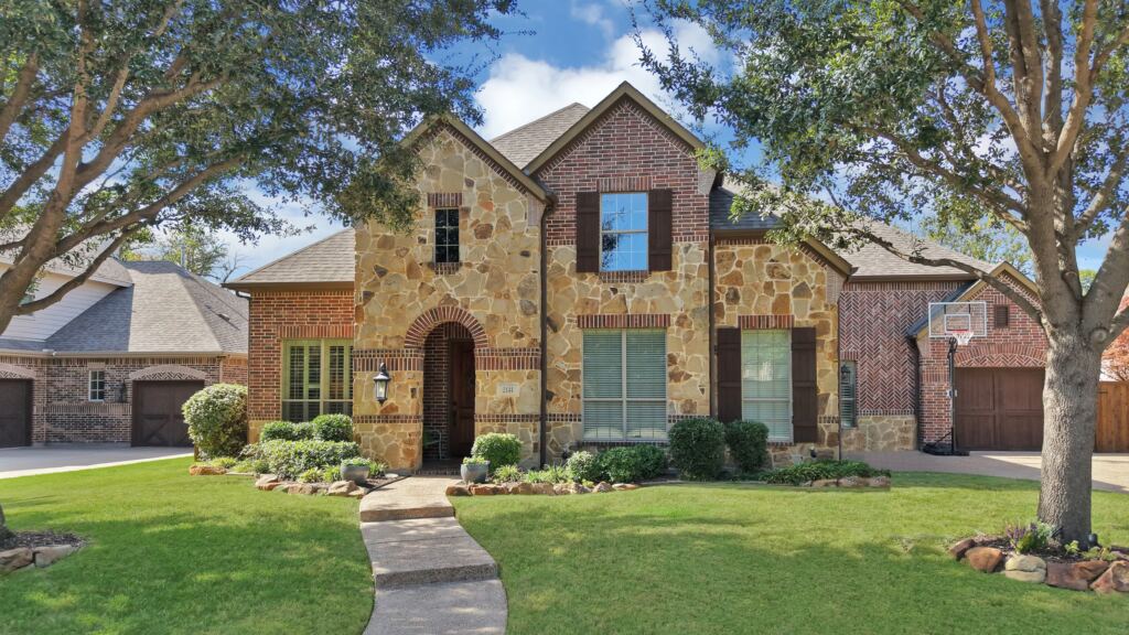2141 Waterrock Drive