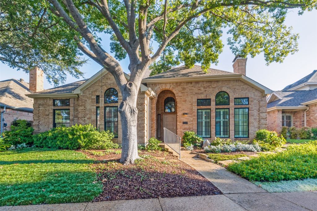 7338 Lane Park Drive, Dallas, TX 75225 — photo 1