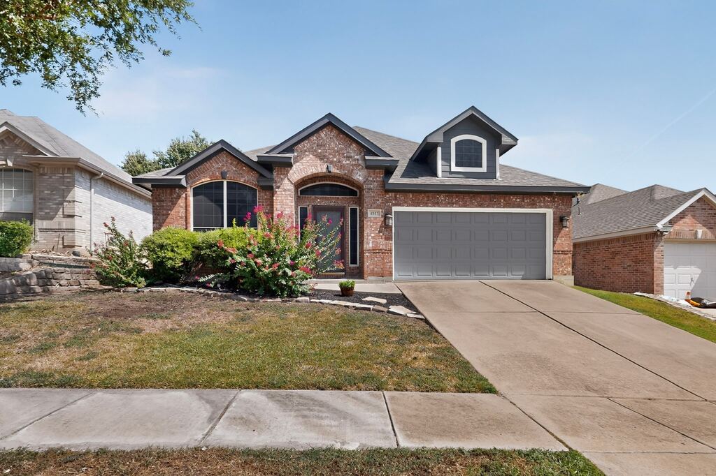 4917 Tulip Lane, Fort Worth, TX 76137 — photo 1