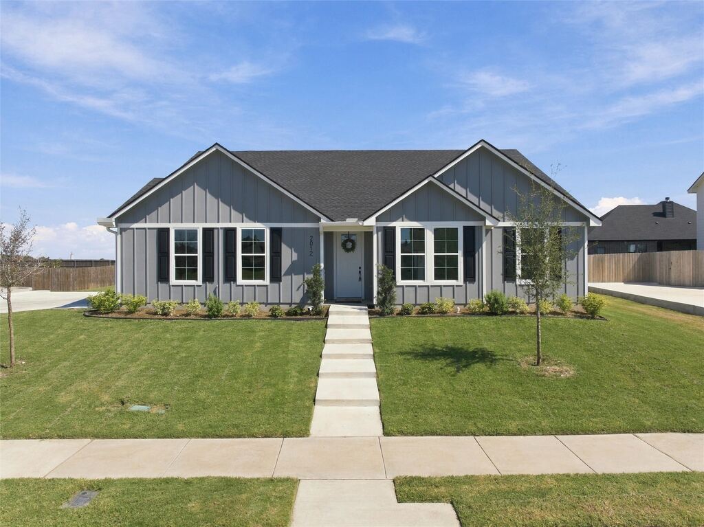 2012 Palafox Drive, Lorena, TX 76655 — photo 1