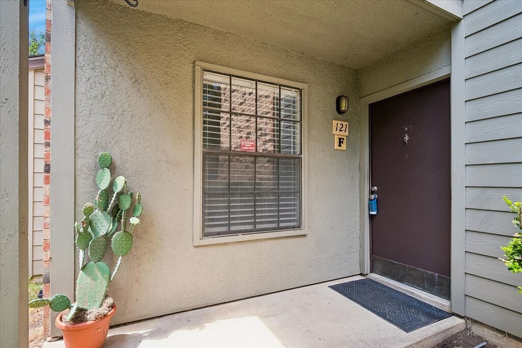 5335 Bent Tree Forest Drive 121, Dallas, TX 75248 — photo 1
