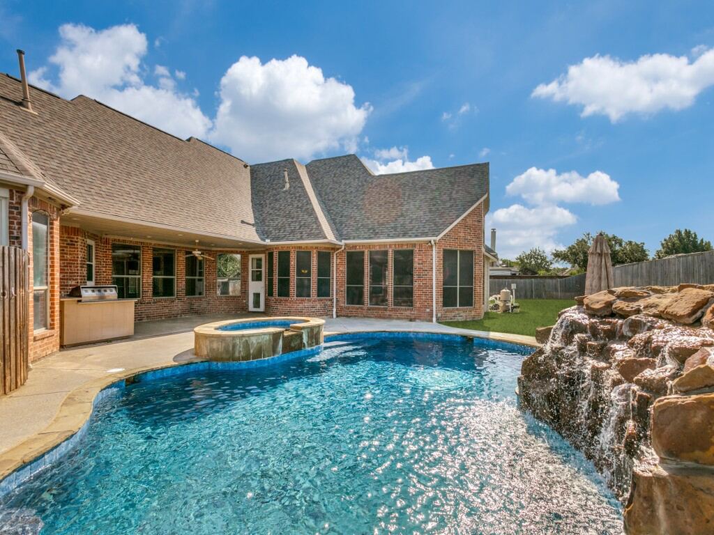 4304 Tree House Lane, Corinth, TX 76208 — photo 1