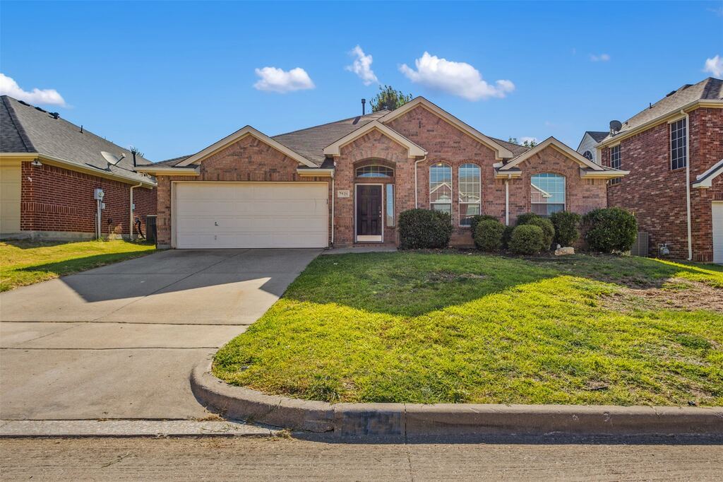7521 Summer Meadows Drive, Fort Worth, TX 76123 — photo 1