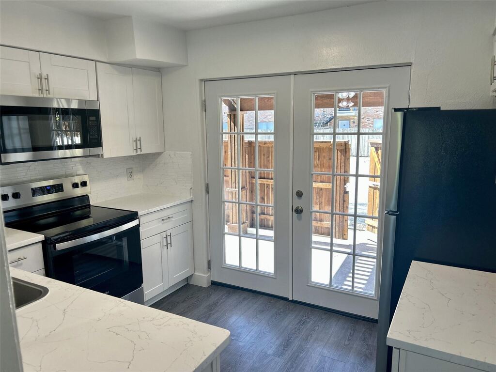 3616 Parkridge Drive 108, Dallas, TX 75234 — photo 1