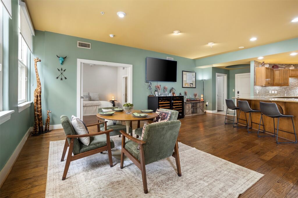 411 W 7th Street 806, Fort Worth, TX 76102 — photo 1