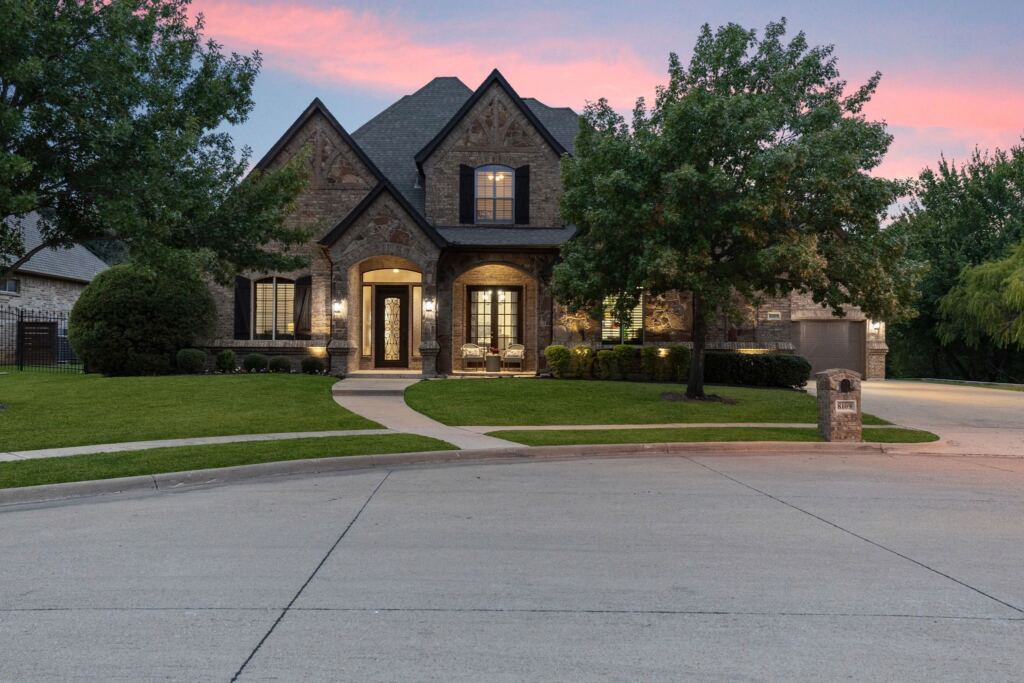 8109 Camino Drive