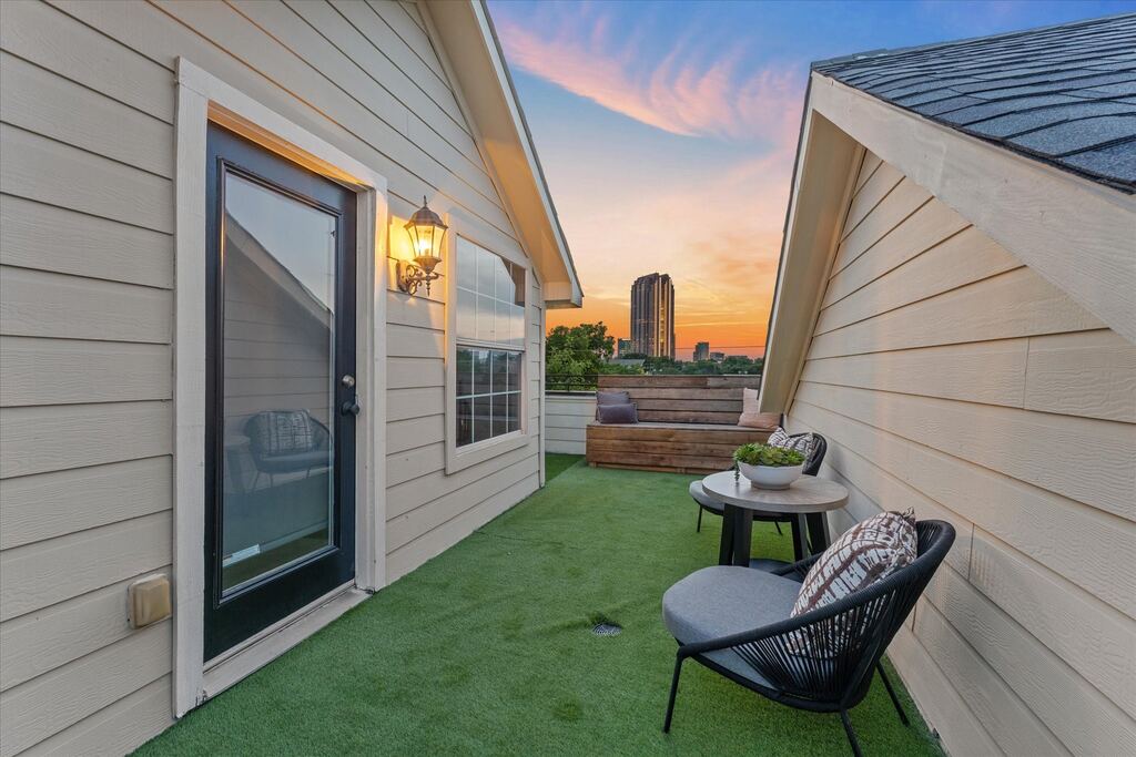 4007 Brownstone Court, Dallas, TX 75204 — photo 1