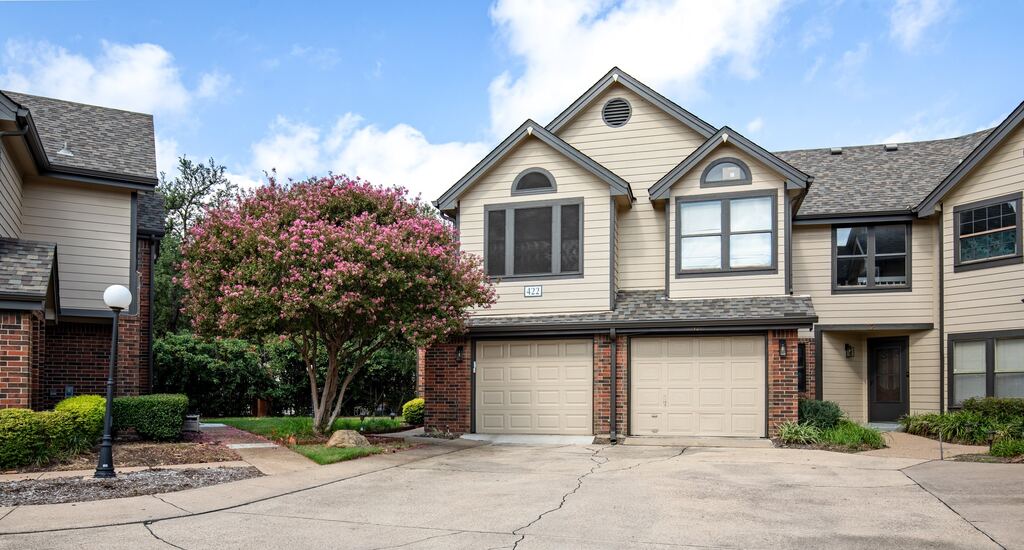 422 Santa Fe Trail 11