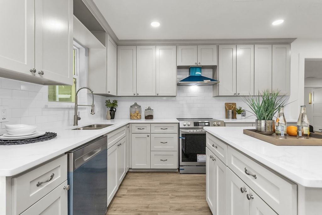 10623 Mccree Road, Dallas, TX 75238 — photo 1