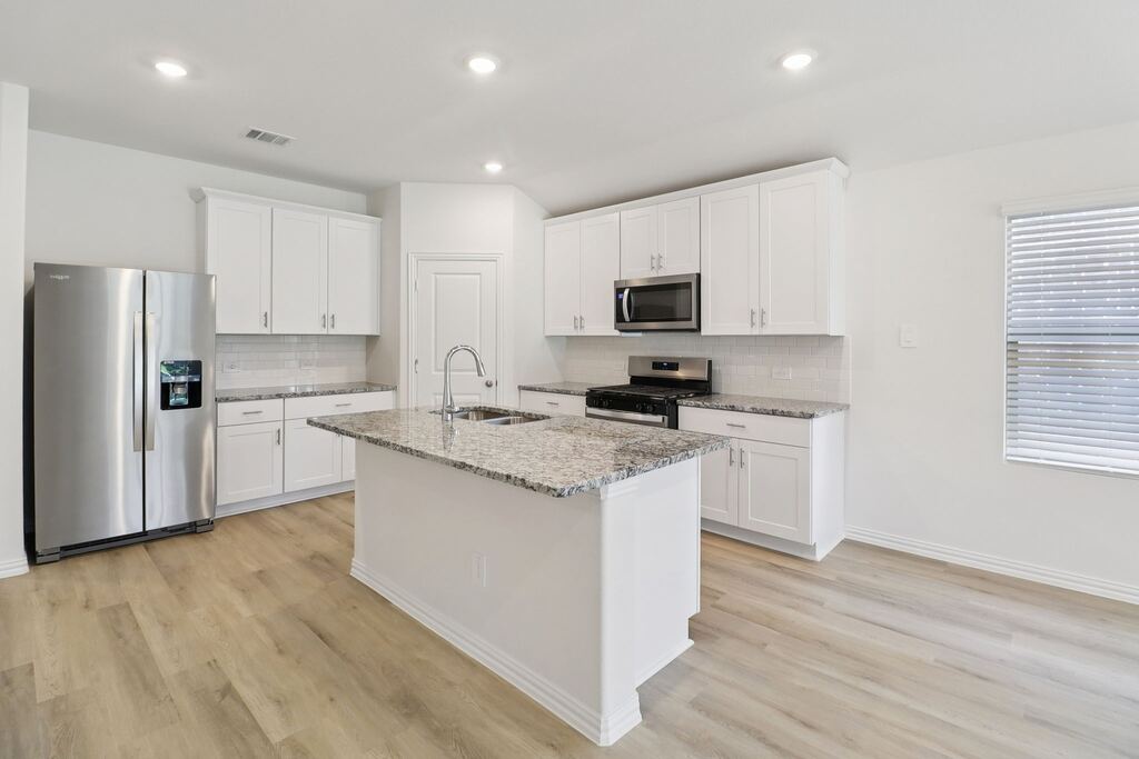 2112 Longchamp Lane, Seagoville, TX 75159 — photo 1