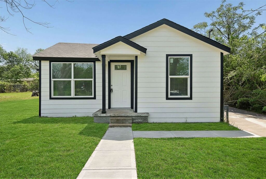 4608 Avenue G, Fort Worth, TX 76105 — photo 1