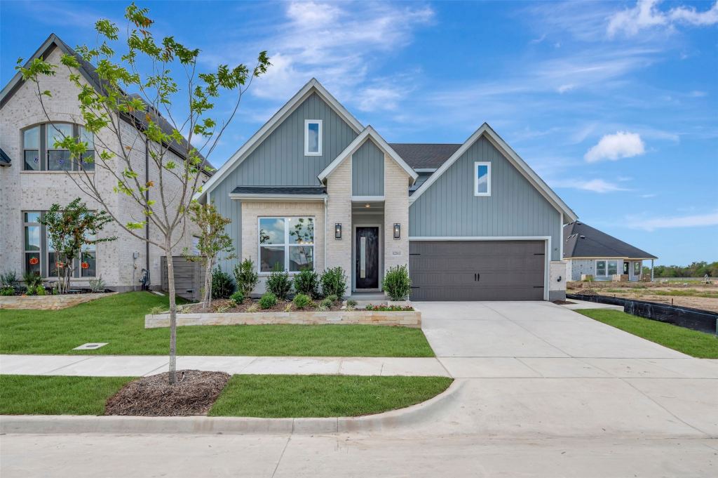 12313 Crape Myrtle Court