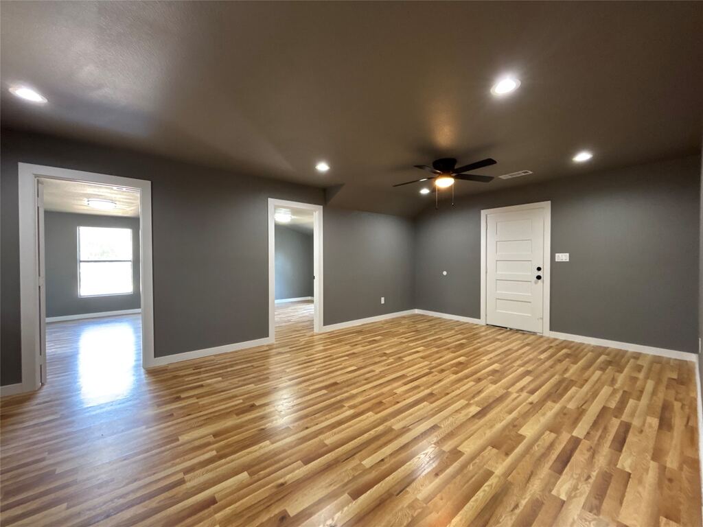 410 S Kaufman Street, Seagoville, TX 75159 — photo 1