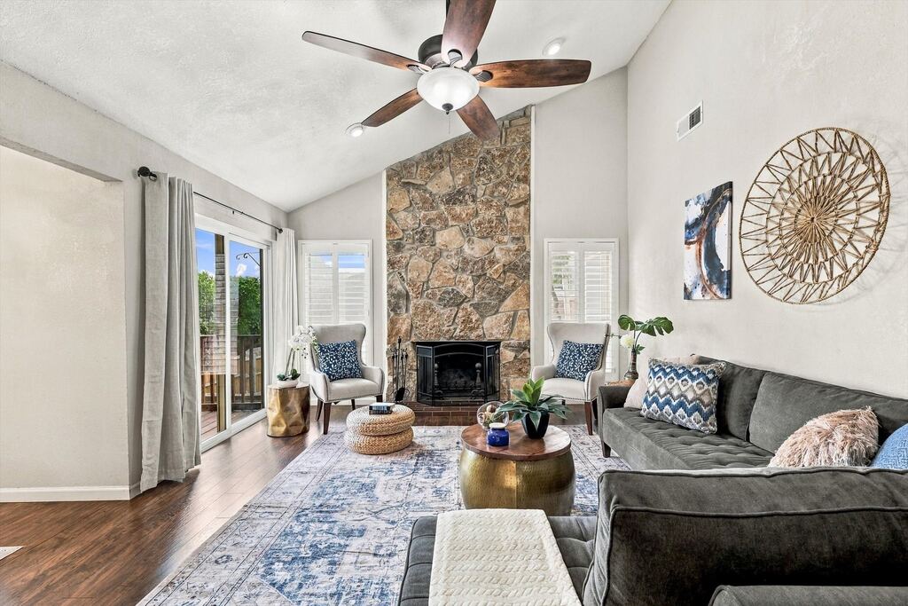 3713 Dexter Avenue, Fort Worth, TX 76107 — photo 1