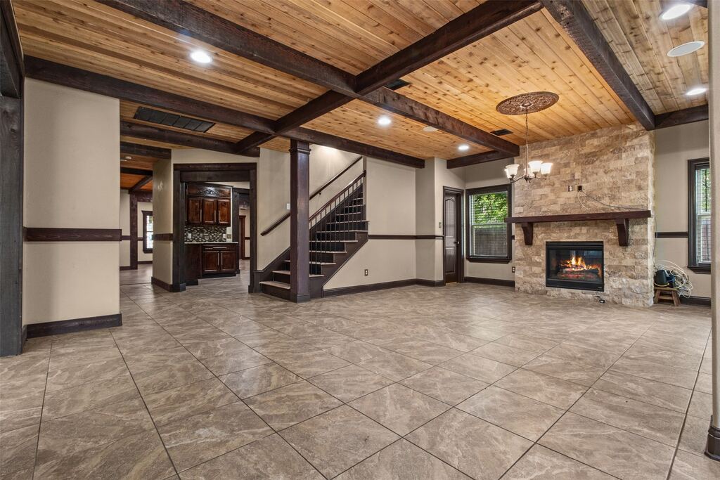 3030 Weisenberger Drive, Dallas, TX 75212 — photo 1