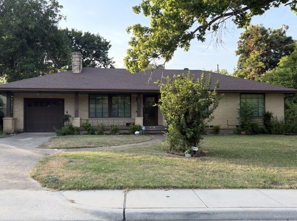 1581 Harbor Road, Dallas, TX 75216 — photo 1