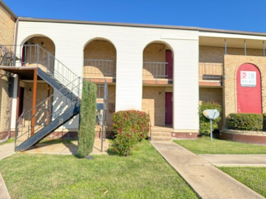 6000 Westridge Lane 802, Fort Worth, TX 76116 — photo 1