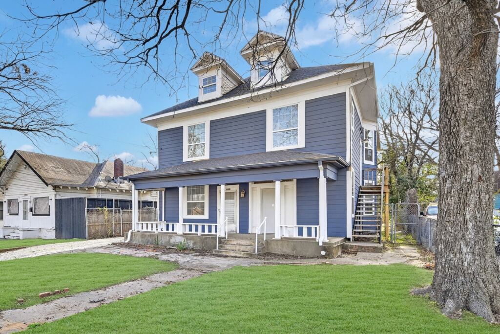3711 Wendelkin Street 1, Dallas, TX 75215 — photo 1