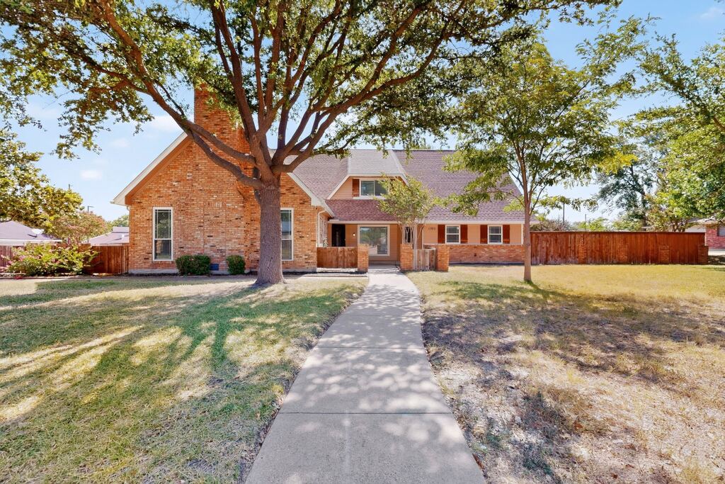1380 Green Hills Court, Duncanville, TX 75137 — photo 1
