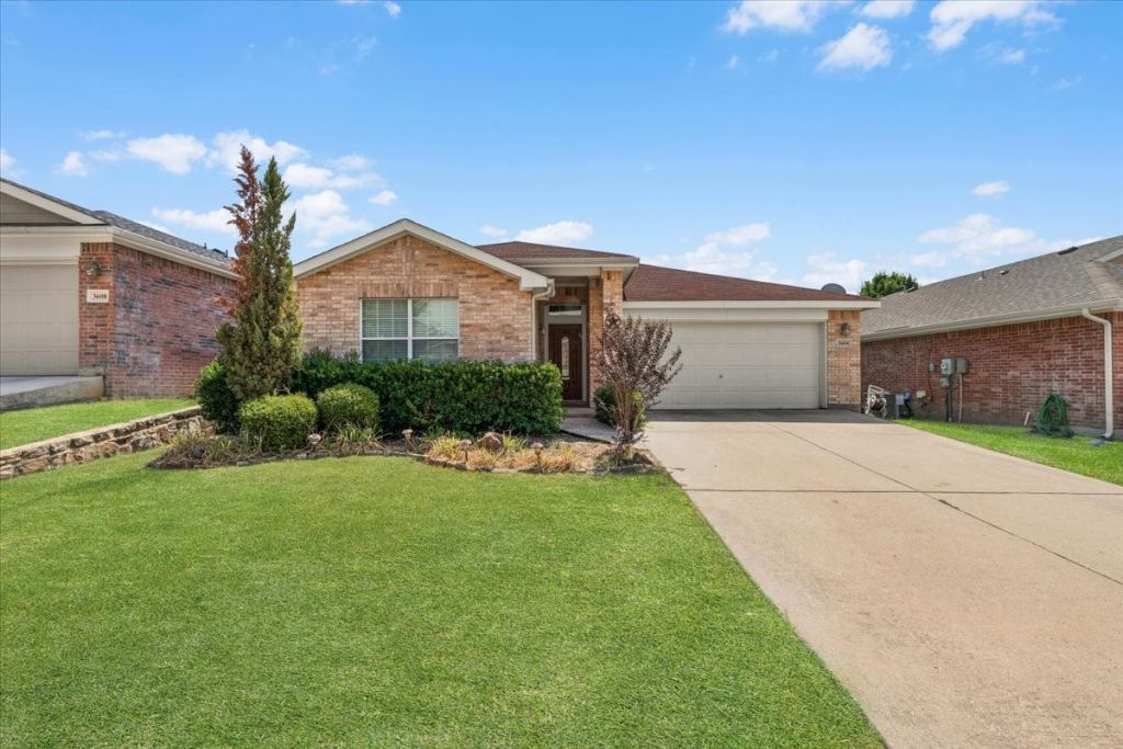 3604 Black Ranch Court, Fort Worth, TX 76262 — photo 1