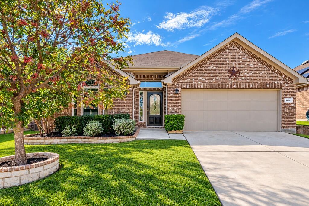 14613 Gilley Lane, Fort Worth, TX 76052 — photo 1