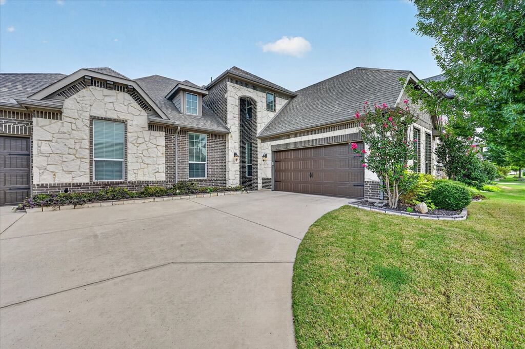 1025 Claystone Ridge, Fort Worth, TX 76028 — photo 1