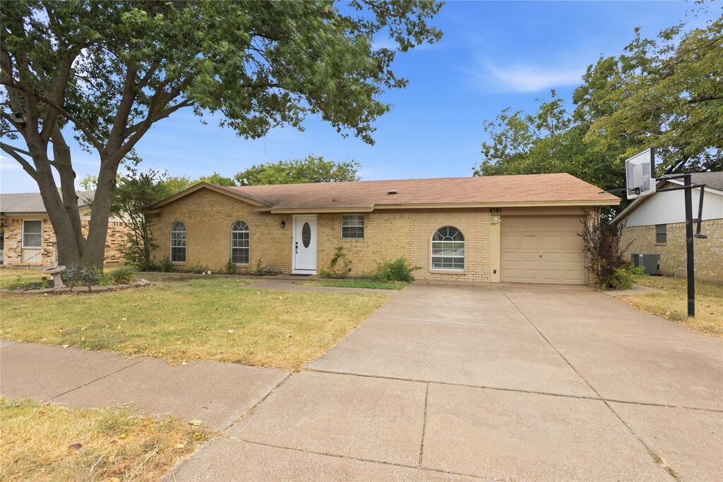 6705 Nola Court, Watauga, TX 76148 — photo 1