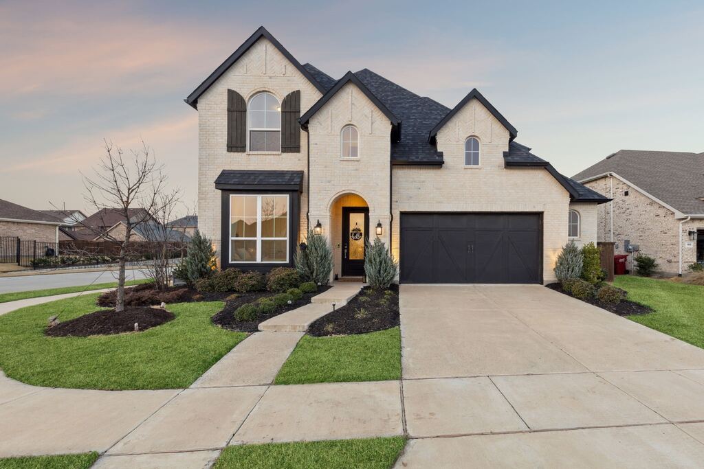 1812 Mcdougall Creek