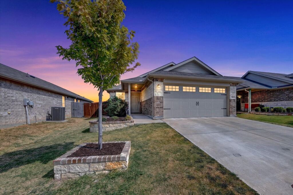 6816 Turtle Stream Drive, Fort Worth, TX 76179 — photo 1