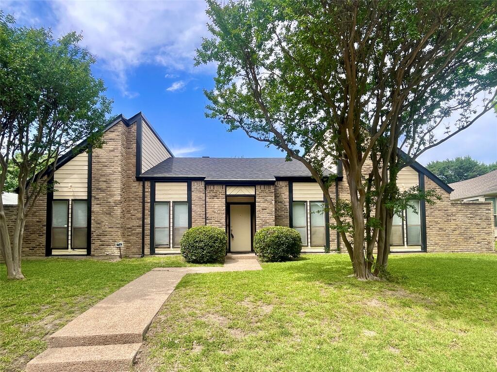 9931 Chimney Hill Lane, Dallas, TX 75243 — photo 1