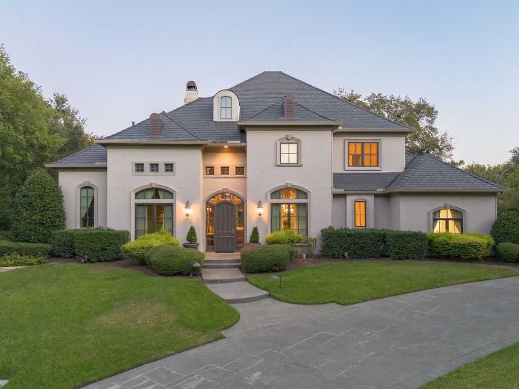 2125 Bradford Park, Fort Worth, TX 76107 — photo 1