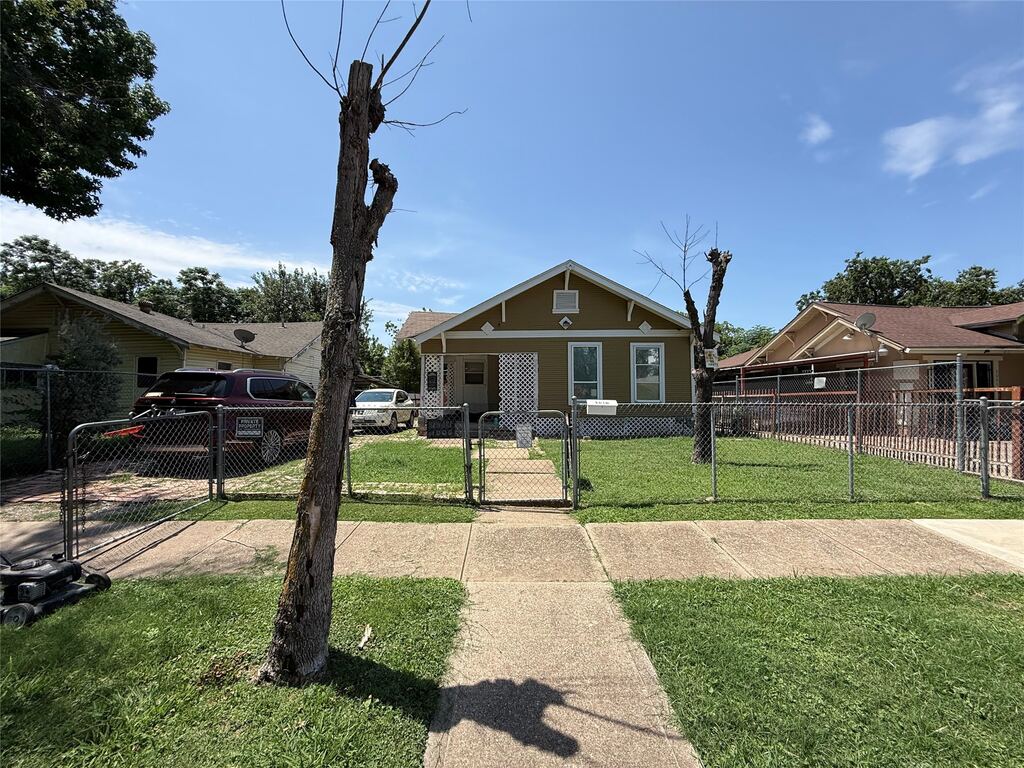3010 Jerome Street, Dallas, TX 75223 — photo 1