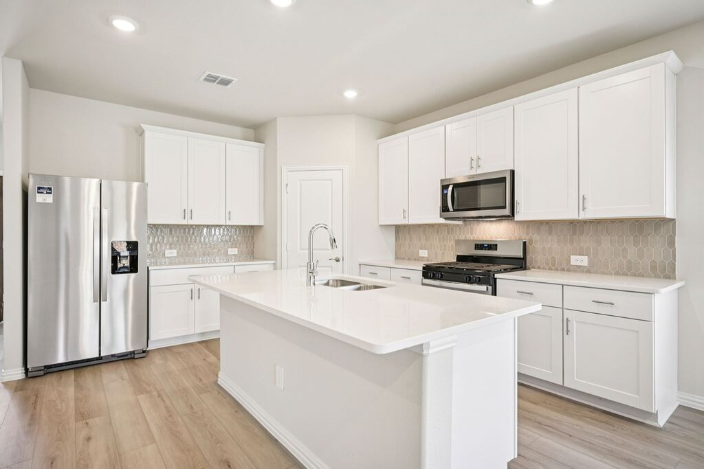 3256 Mint Springs Street, Fort Worth, TX 76179 — photo 1