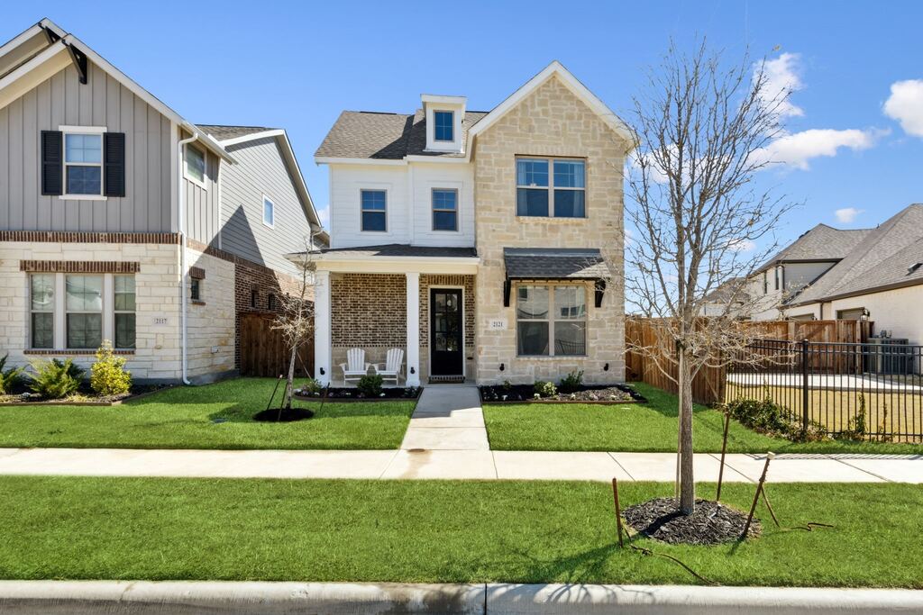 2121 Tolleson Drive, Fort Worth, TX 76008 — photo 1