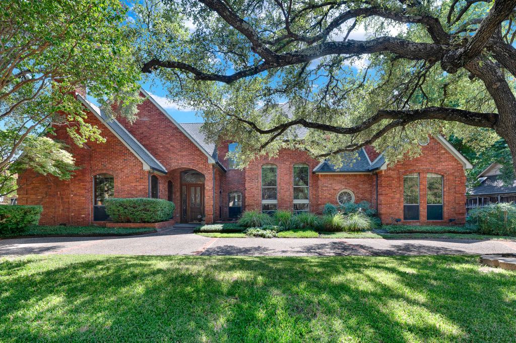 4824 Briargrove Lane, Dallas, TX 75287 — photo 1