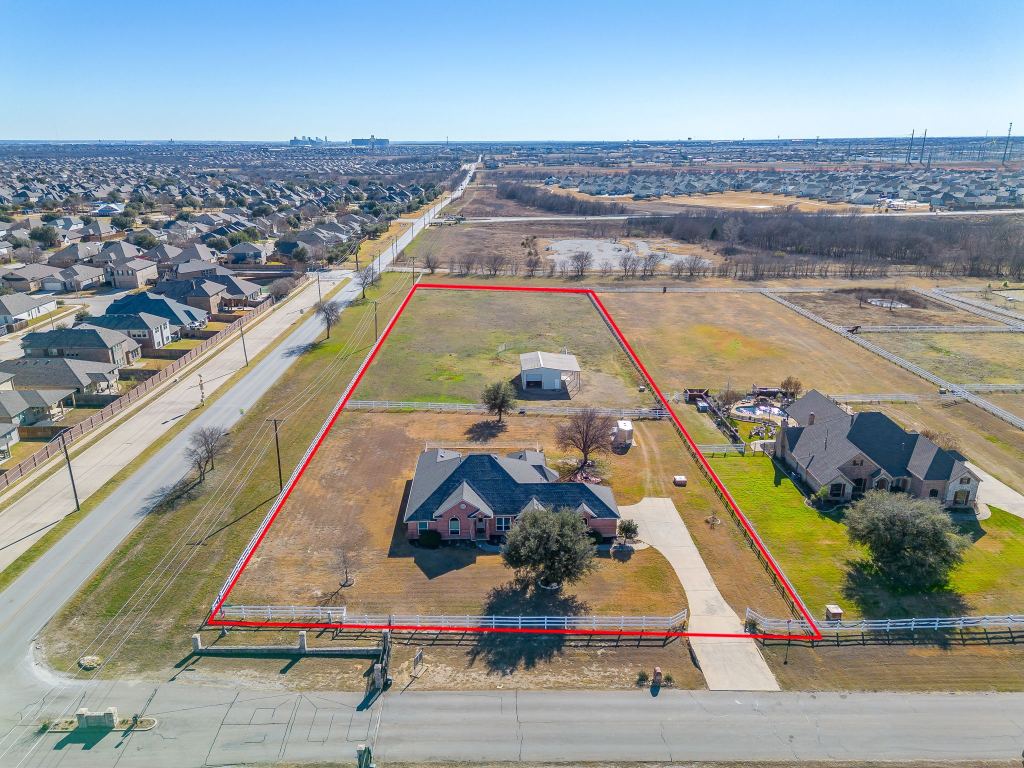 801 Creek Hollow Lane, Fort Worth, TX 76131 — photo 1