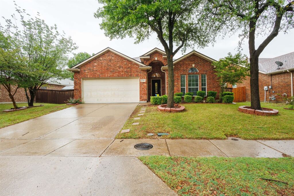 7048 Summit Parc Drive, Dallas, TX 75249 — photo 1