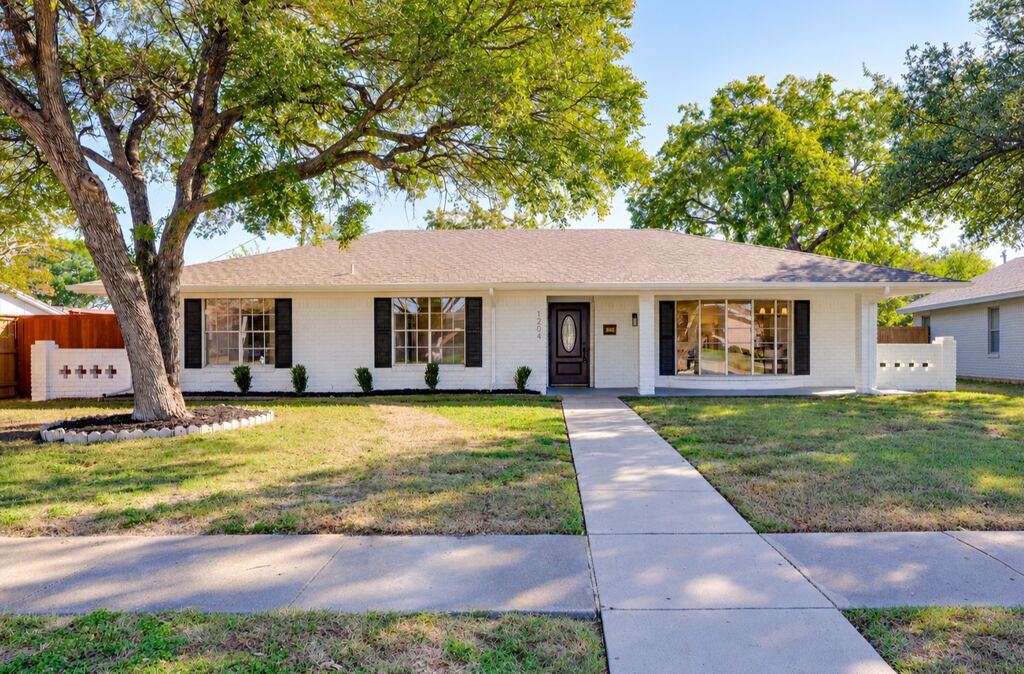 1204 Janwood Drive, Plano, TX 75075 — photo 1