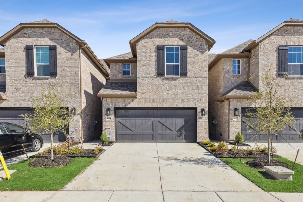 908 Heart Reef Road