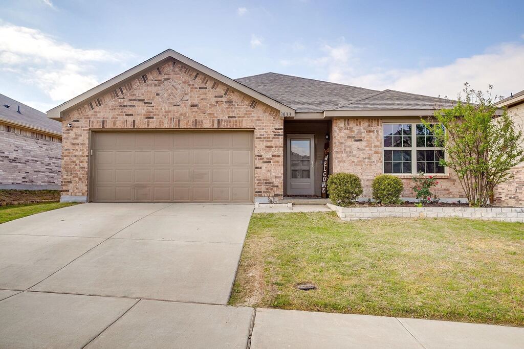 3033 Whitetail Chase Drive, Fort Worth, TX 76108 — photo 1