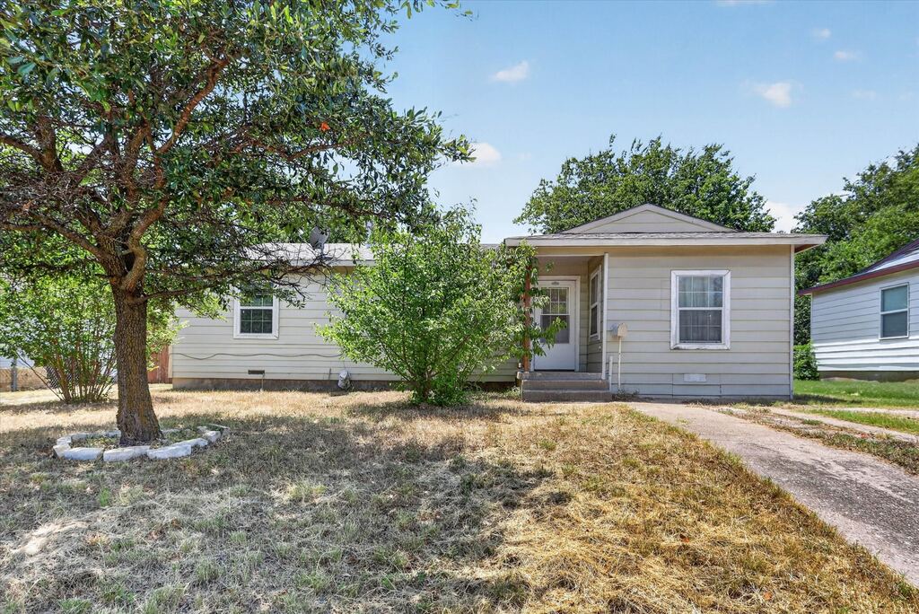 4912 Borden Drive, Fort Worth, TX 76116 — photo 1