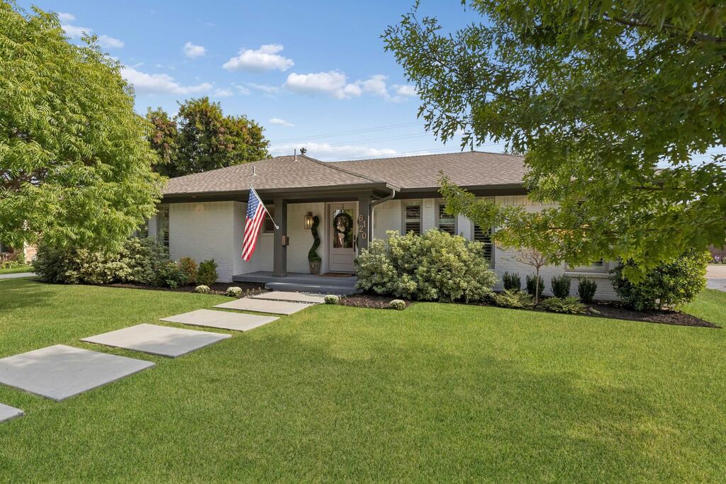 6120 Berwyn Lane, Dallas, TX 75214 — photo 1