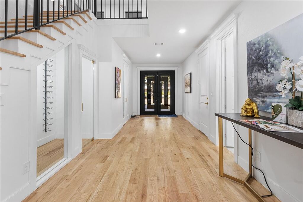 4726 Hopkins Avenue, Dallas, TX 75209 — photo 1