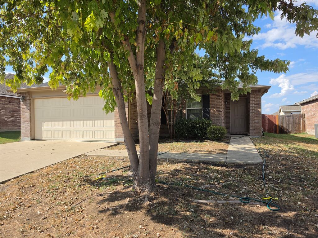 6012 Fantail Drive, Fort Worth, TX 76179 — photo 1