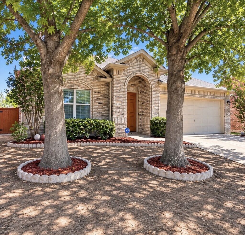 3121 Evangeline Road, Fort Worth, TX 76140 — photo 1
