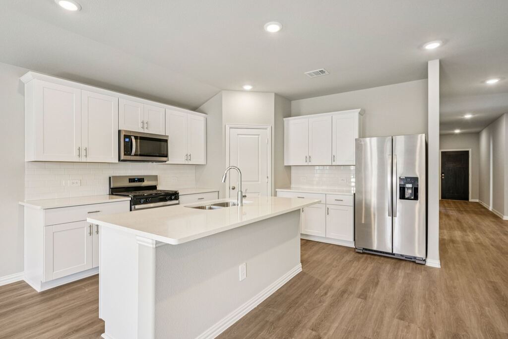 2111 Longchamp Lane, Seagoville, TX 75159 — photo 1