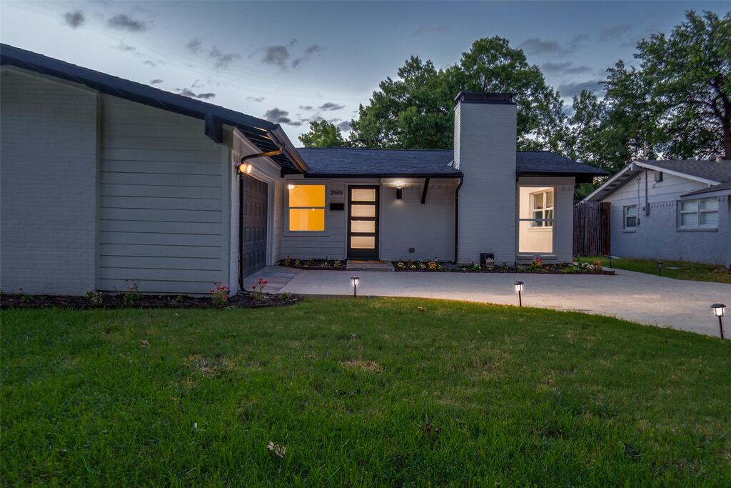 2909 Silverton Drive, Dallas, TX 75229 — photo 1