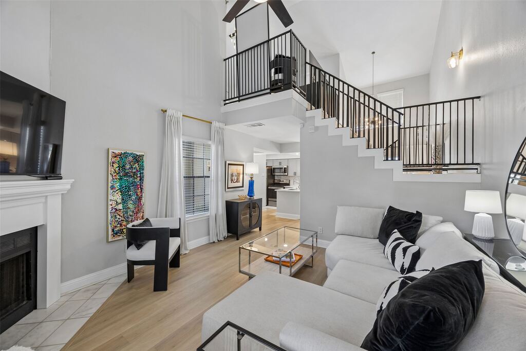 5335 Bent Tree Forest Drive 117, Dallas, TX 75248 — photo 1
