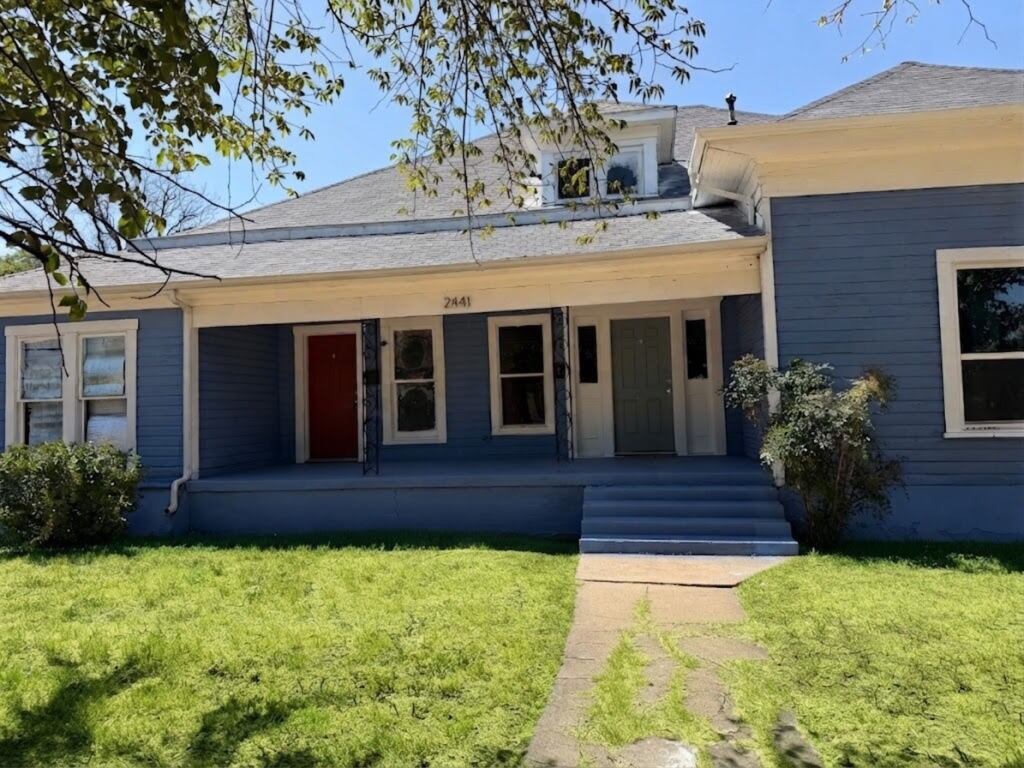 2441 S 3rd Street
