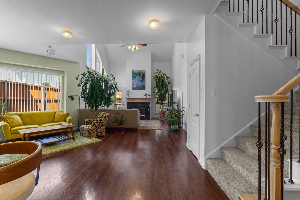 332 Kahala Drive, Dallas, TX 75218 — photo 1